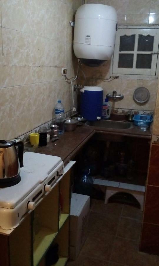 Zahrate Elfirdaos Rooms للرجال فقط Alexandria Exterior photo