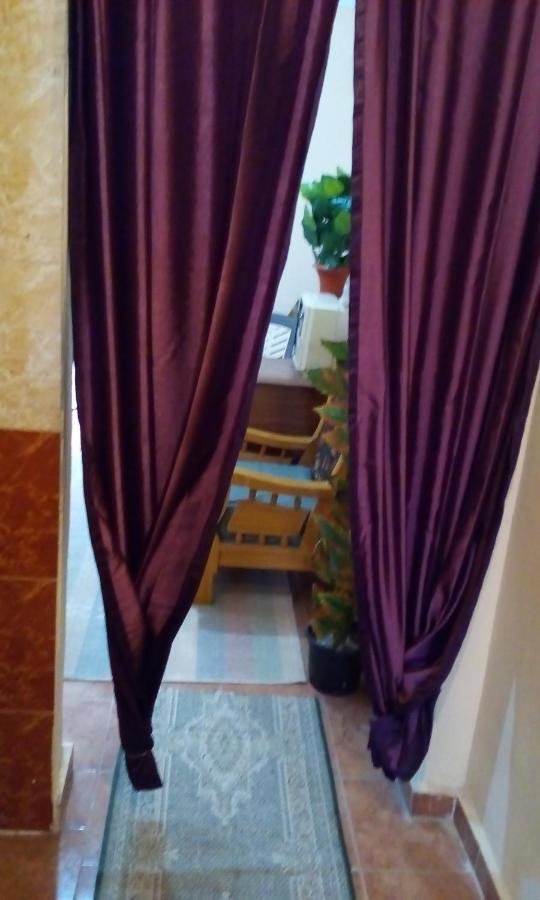 Zahrate Elfirdaos Rooms للرجال فقط Alexandria Exterior photo