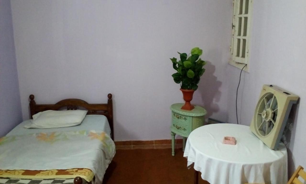 Zahrate Elfirdaos Rooms للرجال فقط Alexandria Exterior photo